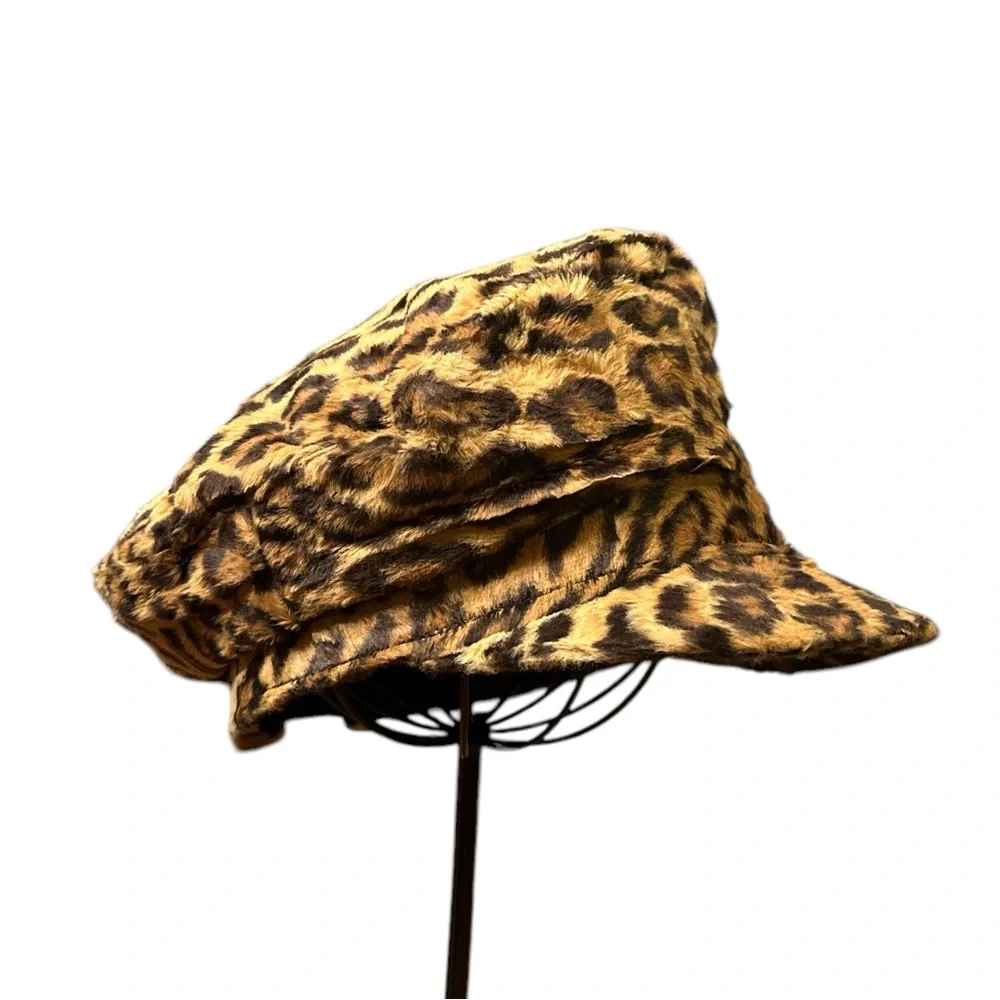 Vintage Hat Leopard Print Faux Fur Newsboy Cap Statement Hat Y2K Glam Rock - Picture 1 of 5